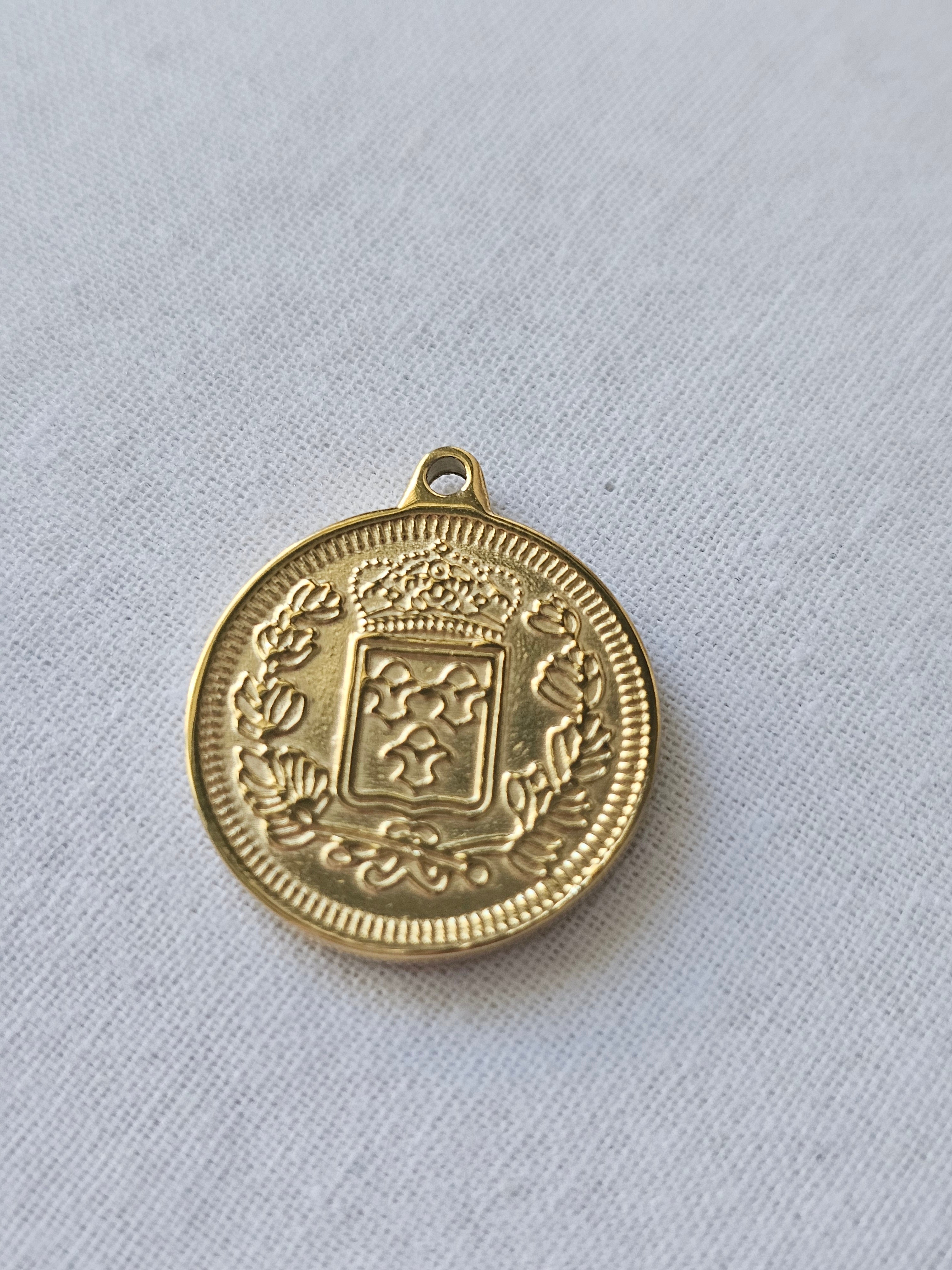 Nora Coin Gold Pendant
