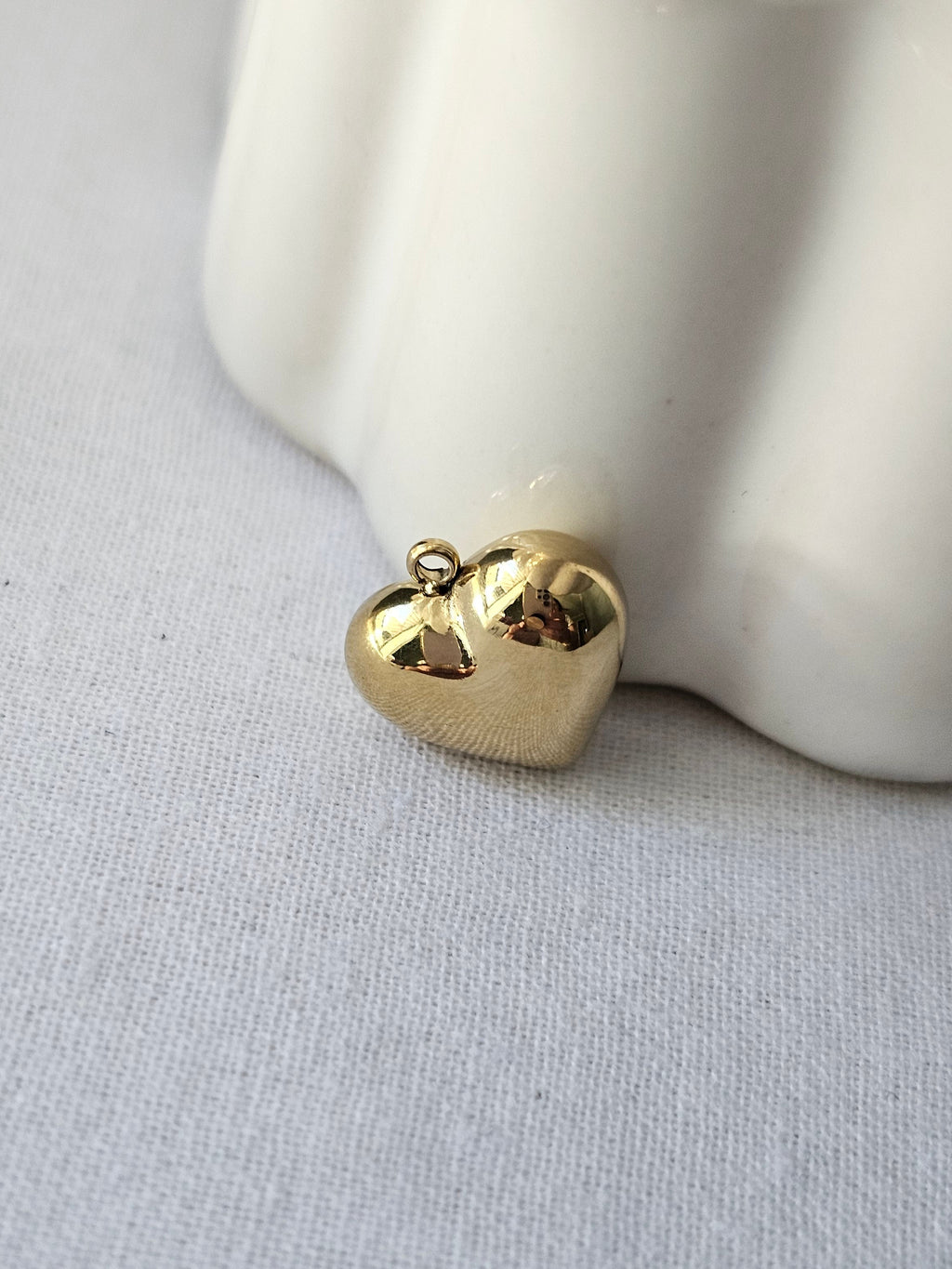 Bella Puff Heart Gold Pendant