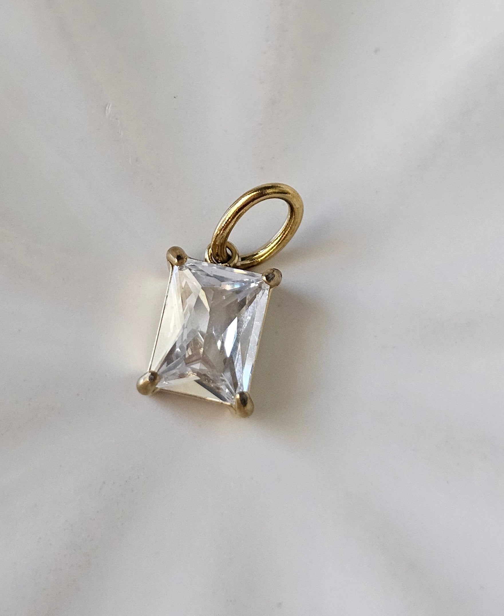 Elara Emerald Cut Pendant