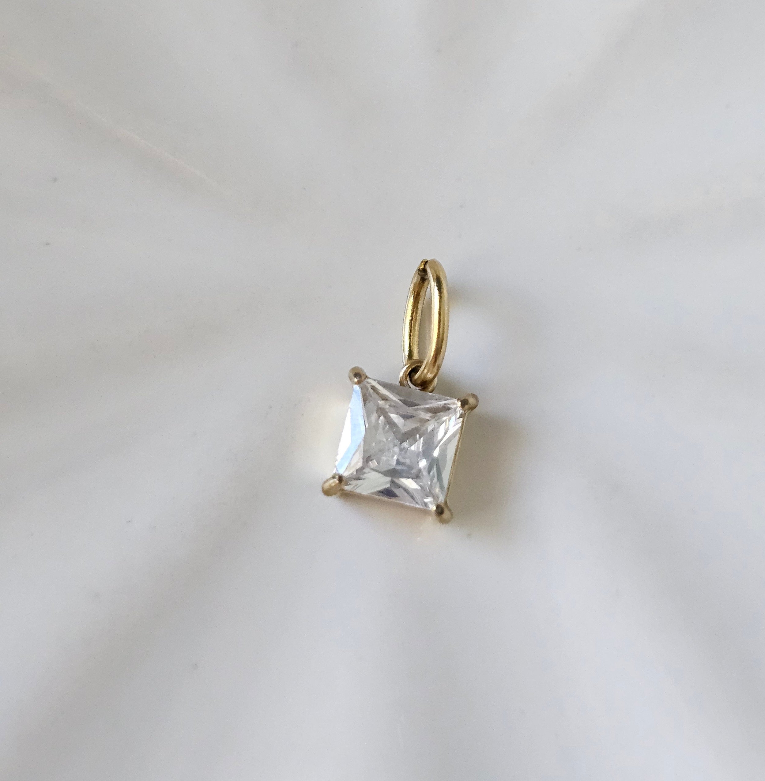 Aria Square Cut Pendant