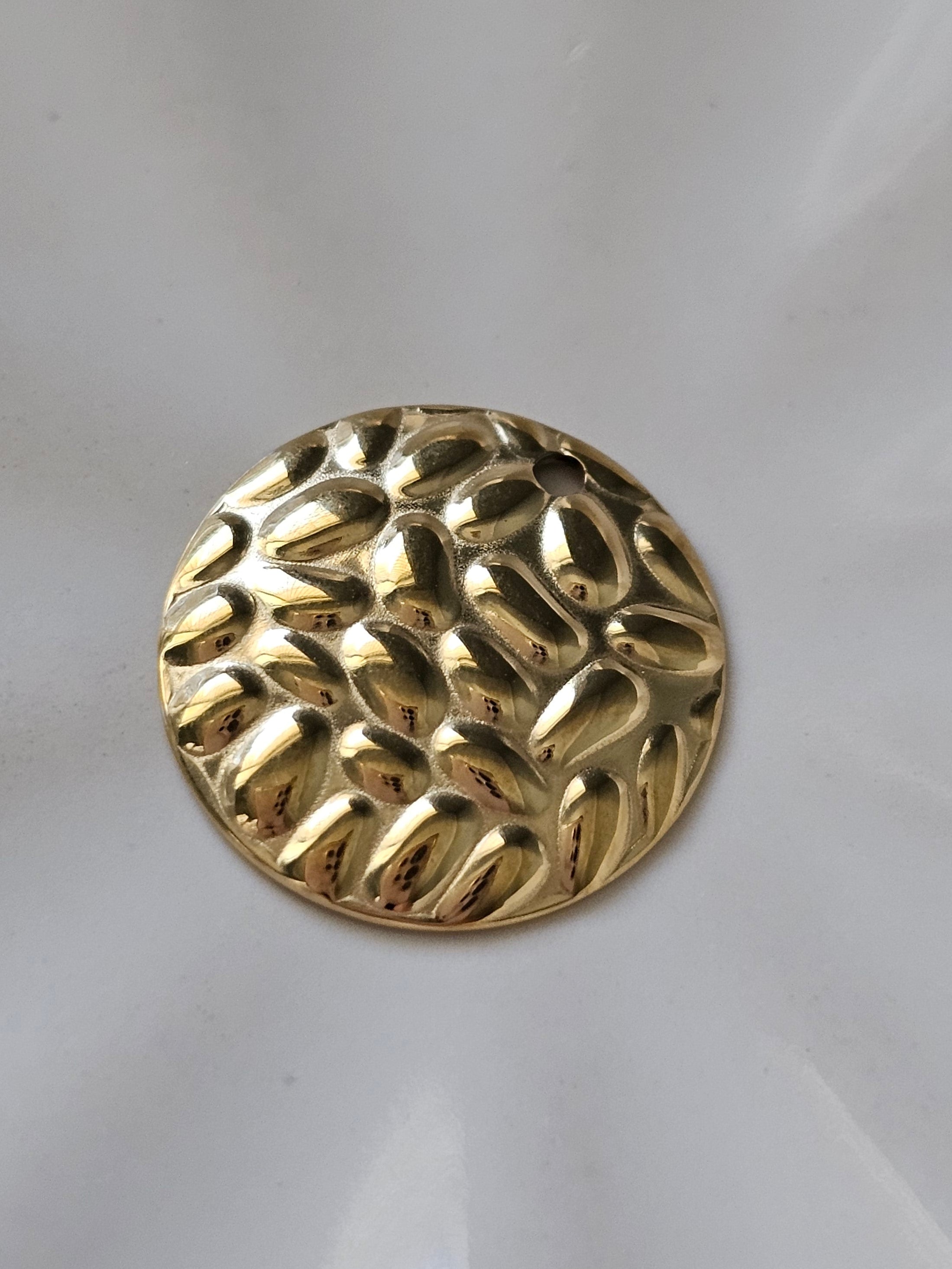 Soleil Textured Gold Pendant
